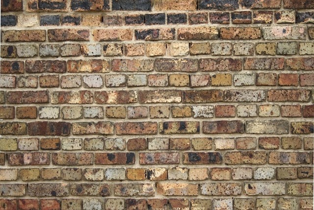 wall needs fixing