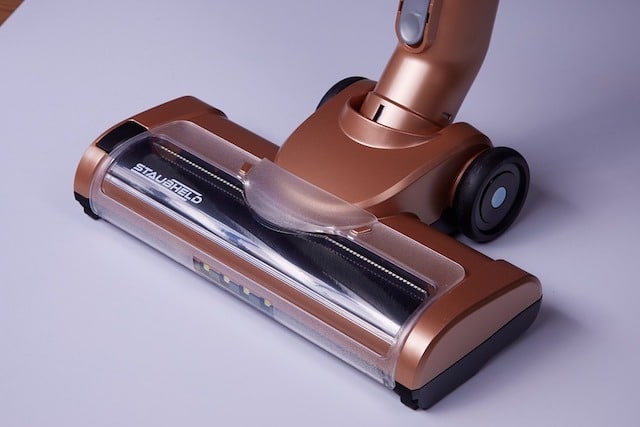 cleaning a london house